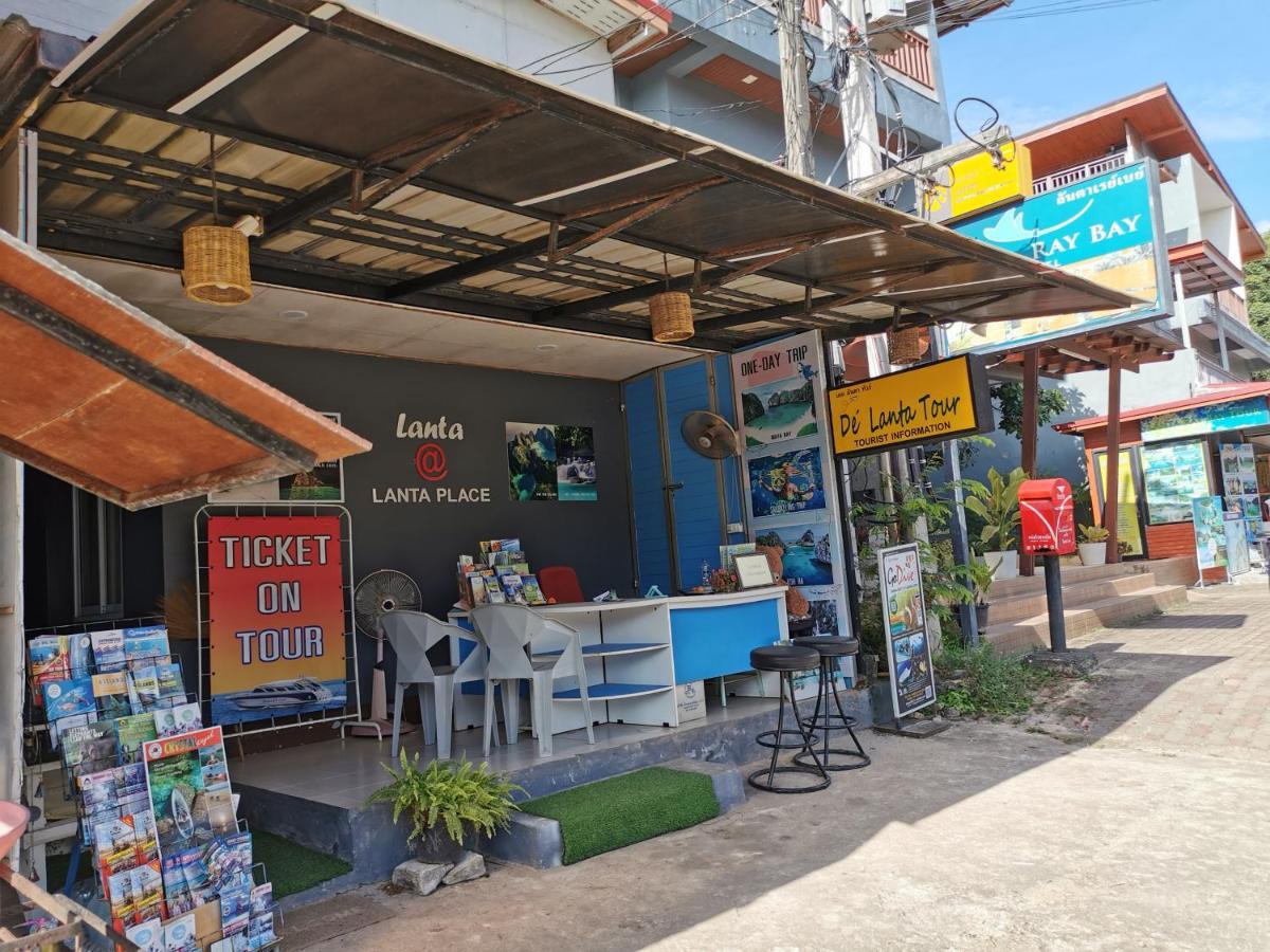 De​ Lanta Place Koh Lanta Bagian luar foto